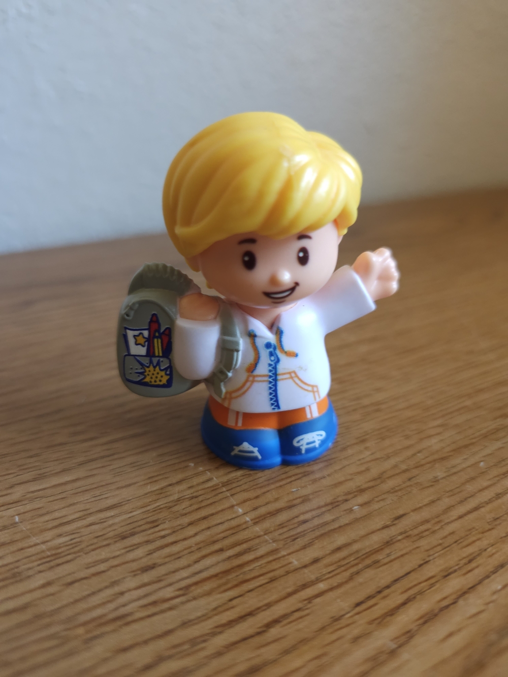4/$10 Fisher Price Little People Toy Figure